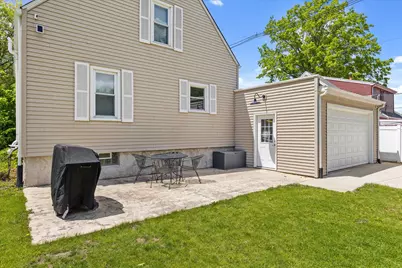 742 Chambers Street, Ottawa, IL 61350 - Photo 36