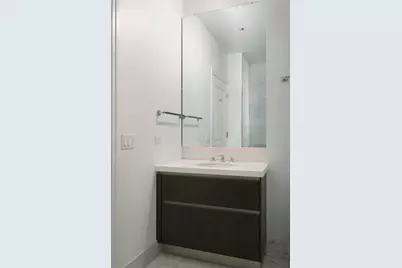 363 E Wacker Drive #5701, Chicago, IL 60601 - Photo 26