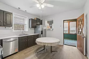 3748 S Honore Ave, Chicago, IL 60609 - Photo 6