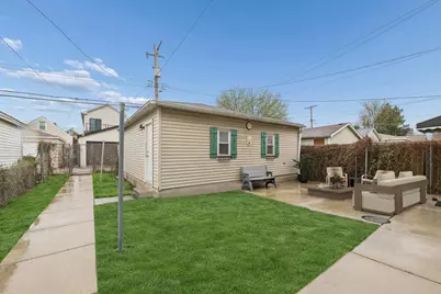 3748 S Honore Avenue, Chicago, IL 60609 - Photo 30