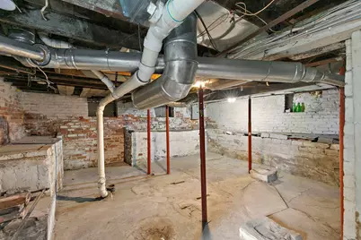 1302 State Street, Dekalb, IL 60115 - Photo 18