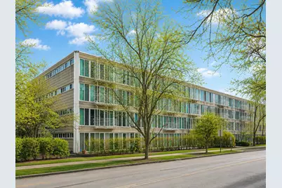 2555 Gross Point Road #202, Evanston, IL 60201 - Photo 2