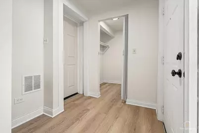 611 W 25th Place, Chicago, IL 60616 - Photo 4