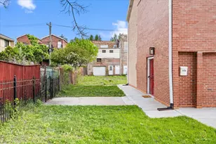 611 W 25th Pl, Chicago, IL 60616 - Photo 2