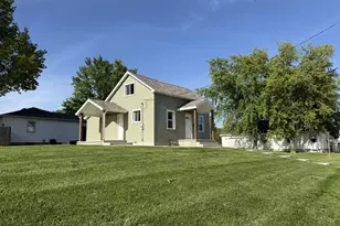 2703 Main St, Peru, IL 61354 - Photo 4