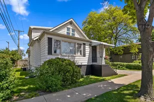 8434 W 50th St, McCook, IL 60525 - Photo 2