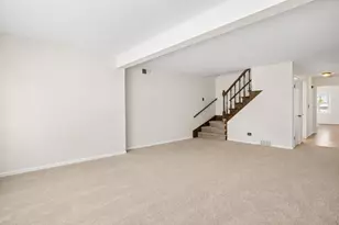 8434 W 50th St, McCook, IL 60525 - Photo 8