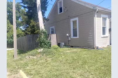 200 E Chestnut Street, Anna, IL 62906 - Photo 4