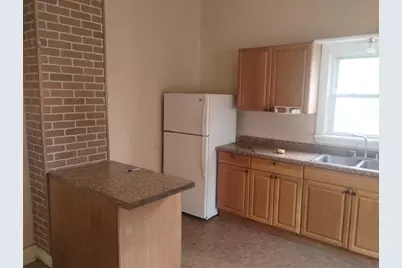 200 E Chestnut Street, Anna, IL 62906 - Photo 6