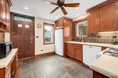6217 S Mason Avenue, Chicago, IL 60638 - Photo 12