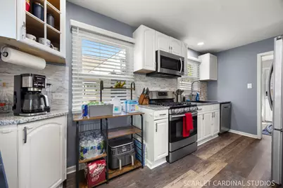 635 N Edgewood Avenue, Lombard, IL 60148 - Photo 6