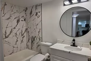 127 N Wolf Rd, Wheeling, IL 60090 - Photo 24
