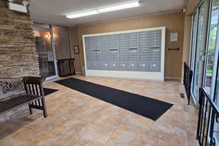 127 N Wolf Rd, Wheeling, IL 60090 - Photo 36