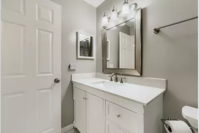 4092 Victoria Drive, Hoffman Estates, IL 60192 - Photo 18