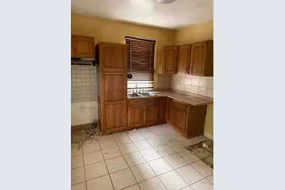 8148 S Blackstone Avenue, Chicago, IL 60619 - Photo 4