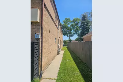 5330 S 73rd Court, Summit, IL 60501 - Photo 6