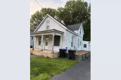 1005 W Taylor Street, Bloomington, IL 61701 - Photo 1