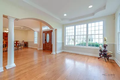 878 Writer Court, Vernon Hills, IL 60061 - Photo 6