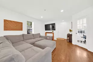 4234 Vernon Ave, Brookfield, IL 60513 - Photo 10