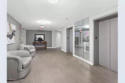 120 Lakeview Drive #417, Bloomingdale, IL 60108 - Photo 4