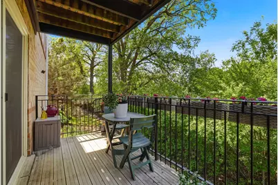 660 Ballantrae Drive #B, Northbrook, IL 60062 - Photo 12