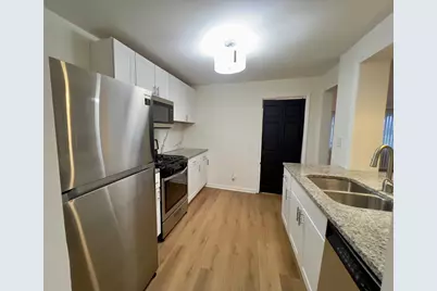 7421 W 64th Street, Summit, IL 60501 - Photo 8