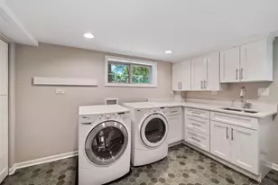 116 E Maple St, Lombard, IL 60148 - Photo 6