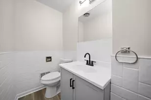 16049 Minerva Ave, South Holland, IL 60473 - Photo 10