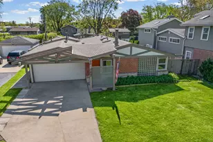 820 Lawler Ave, Wilmette, IL 60091 - Photo 4