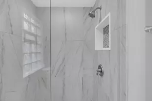 5505 N Nagle Ave, Chicago, IL 60630 - Photo 18