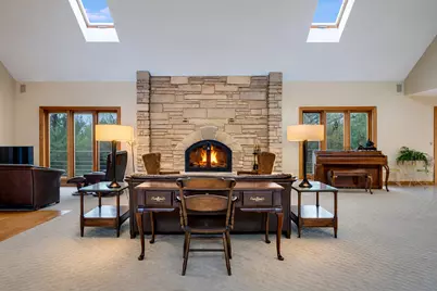 38W710 Bonnie Court, Saint Charles, IL 60175 - Photo 4