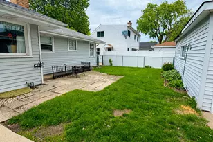333 N Garfield St, Lombard, IL 60148 - Photo 2