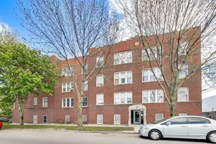2345 W Glenlake Ave, Chicago, IL 60659 - Photo 1