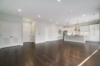 3016 W Belmont Avenue #2N, Chicago, IL 60618 - Photo 10