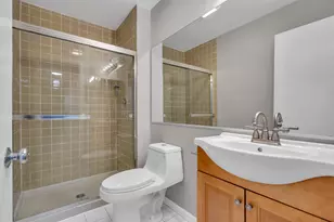 1919 Prairie Square, Schaumburg, IL 60173 - Photo 14