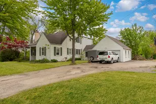 3613 N Old Buffalo Grove Rd, Arlington Heights, IL 60004 - Photo 4