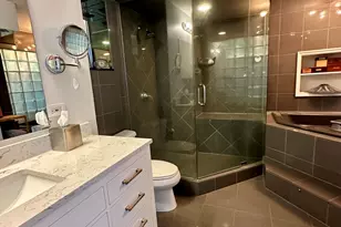 1960 N Lincoln Park W, Chicago, IL 60614 - Photo 14