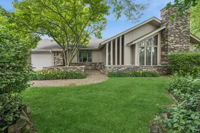 12N320 Jackson Drive, Elgin, IL 60124 - Photo 8