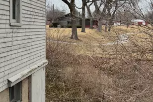 330 Church St, Earlville, IL 60518 - Photo 46