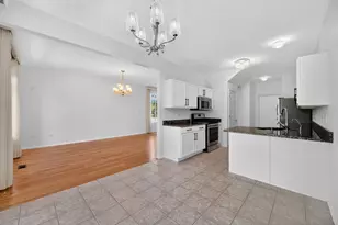 1619 Windward Ct, Naperville, IL 60563 - Photo 12