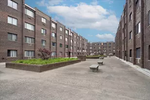 8455 W Leland Ave, Chicago, IL 60656 - Photo 10