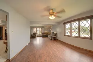 9300 Austin Ave, Oak Lawn, IL 60453 - Photo 6