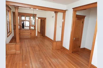 5119 W Pensacola Avenue #1, Chicago, IL 60641 - Photo 4