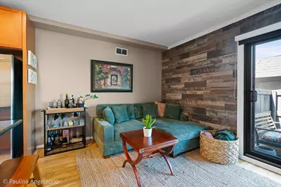 586 W Russell Street, Barrington, IL 60010 - Photo 6