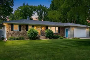 316 W Knights Rd, Sandwich, IL 60548 - Photo 1