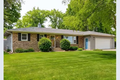 316 W Knights Road, Sandwich, IL 60548 - Photo 2