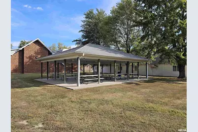 705 W Main Street, Dahlgren, IL 62828 - Photo 8