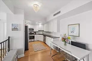 3200 N Lake Shore Dr, Chicago, IL 60657 - Photo 6