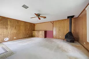 412 Krause Ave, Streamwood, IL 60107 - Photo 4