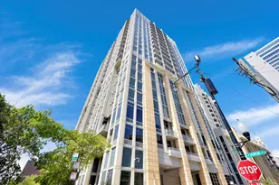 700 N Larrabee St, Chicago, IL 60654 - Photo 1